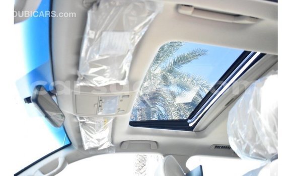 Sayi Imported Toyota Land Cruiser White Mota in Import - Dubai a Burkina Faso Sayi Imported Toyota Land Cruiser White Mota in Import - Dubai a Burkina Faso