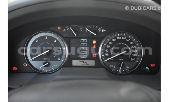 Sayi Imported Toyota Land Cruiser White Mota in Import - Dubai a Burkina Faso Sayi Imported Toyota Land Cruiser White Mota in Import - Dubai a Burkina Faso