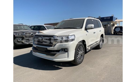 Buy Import Toyota Land Cruiser White Car in Import - Dubai in Burkina Faso Buy Import Toyota Land Cruiser White Car in Import - Dubai in Burkina Faso