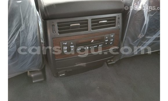 Buy Import Toyota Land Cruiser White Car in Import - Dubai in Burkina Faso Buy Import Toyota Land Cruiser White Car in Import - Dubai in Burkina Faso