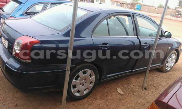 Acheter Neuf Voiture Toyota Avensis Bleu à Ouagadougou, Burkina-Faso Acheter Neuf Voiture Toyota Avensis Bleu à Ouagadougou, Burkina-Faso
