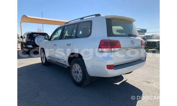 Buy Import Toyota Land Cruiser White Car in Import - Dubai in Burkina Faso Buy Import Toyota Land Cruiser White Car in Import - Dubai in Burkina Faso