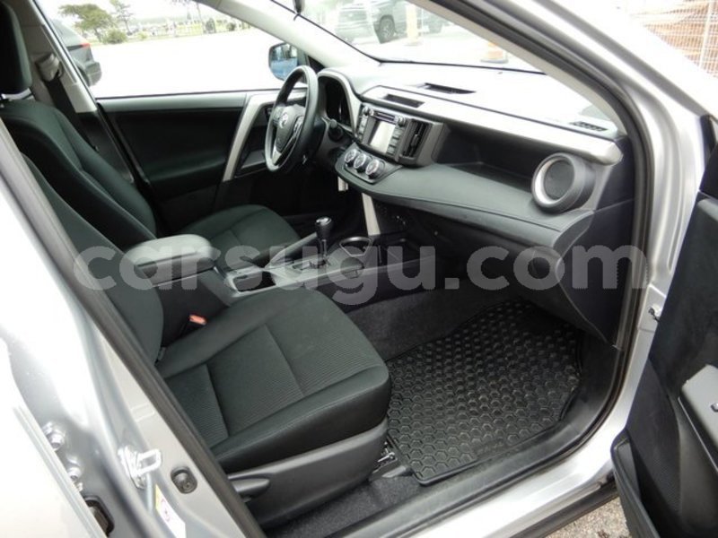 Big with watermark toyota rav4 burkina faso ouagadougou 5261