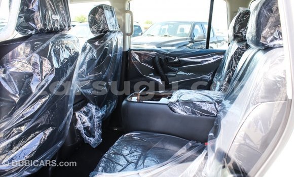 Acheter Import Voiture Infiniti Q Blanc à Import - Dubai, Burkina-Faso Acheter Import Voiture Infiniti Q Blanc à Import - Dubai, Burkina-Faso