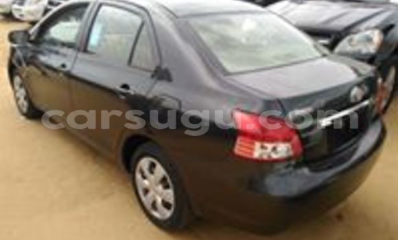 Acheter Neuf Voiture Toyota Yaris Noir à Ouagadougou, Burkina-Faso Acheter Neuf Voiture Toyota Yaris Noir à Ouagadougou, Burkina-Faso