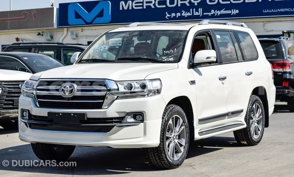 Buy Import Toyota Land Cruiser White Car in Import - Dubai in Burkina Faso Buy Import Toyota Land Cruiser White Car in Import - Dubai in Burkina Faso