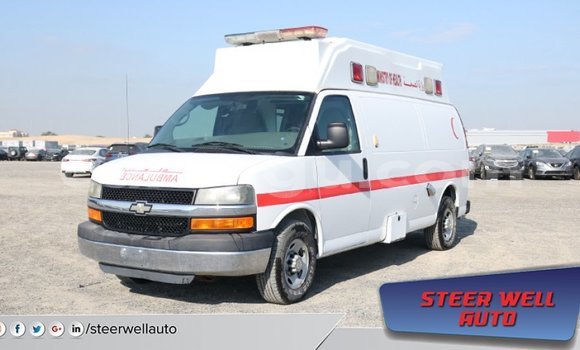 Sayi Imported Chevrolet Express White Mota in Import - Dubai a Burkina Faso Sayi Imported Chevrolet Express White Mota in Import - Dubai a Burkina Faso