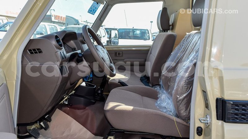 Big with watermark toyota land cruiser burkina faso import dubai 5279