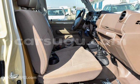 Buy Import Toyota Land Cruiser Beige Car in Import - Dubai in Burkina Faso Buy Import Toyota Land Cruiser Beige Car in Import - Dubai in Burkina Faso