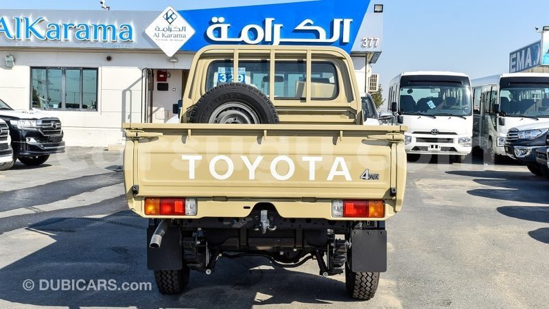 Big with watermark toyota land cruiser burkina faso import dubai 5279