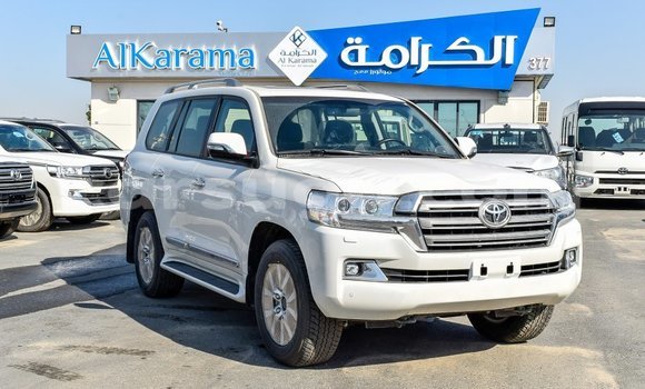 Buy Import Toyota Land Cruiser White Car in Import - Dubai in Burkina Faso Buy Import Toyota Land Cruiser White Car in Import - Dubai in Burkina Faso