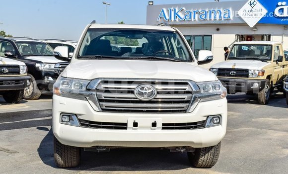 Buy Import Toyota Land Cruiser White Car in Import - Dubai in Burkina Faso Buy Import Toyota Land Cruiser White Car in Import - Dubai in Burkina Faso