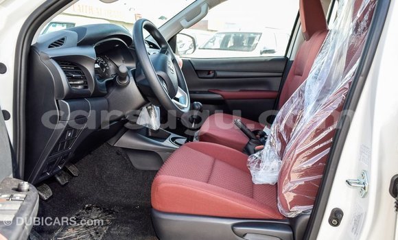 Buy Import Toyota Hilux White Car in Import - Dubai in Burkina Faso Buy Import Toyota Hilux White Car in Import - Dubai in Burkina Faso