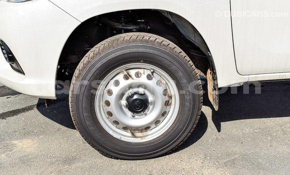 Buy Import Toyota Hilux White Car in Import - Dubai in Burkina Faso Buy Import Toyota Hilux White Car in Import - Dubai in Burkina Faso