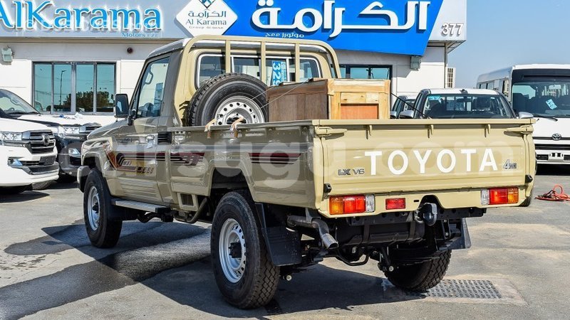 Big with watermark toyota land cruiser burkina faso import dubai 5284