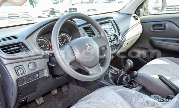 Buy Import Mitsubishi L200 White Car in Import - Dubai in Burkina Faso Buy Import Mitsubishi L200 White Car in Import - Dubai in Burkina Faso