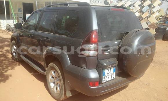 Acheter Neuf Voiture Toyota Land Cruiser Gris à Ouagadougou, Burkina-Faso Acheter Neuf Voiture Toyota Land Cruiser Gris à Ouagadougou, Burkina-Faso