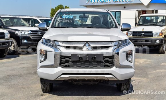 Buy Import Mitsubishi L200 White Car in Import - Dubai in Burkina Faso Buy Import Mitsubishi L200 White Car in Import - Dubai in Burkina Faso