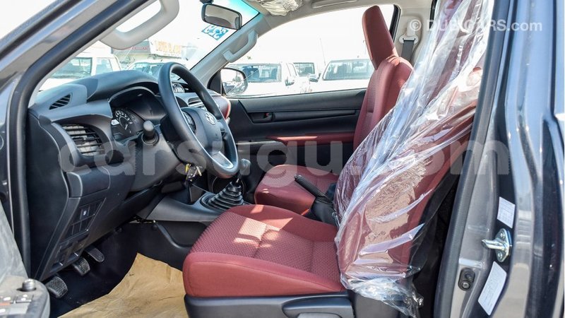 Big with watermark toyota hilux burkina faso import dubai 5290