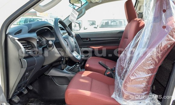 Buy Import Toyota Hilux White Car in Import - Dubai in Burkina Faso Buy Import Toyota Hilux White Car in Import - Dubai in Burkina Faso