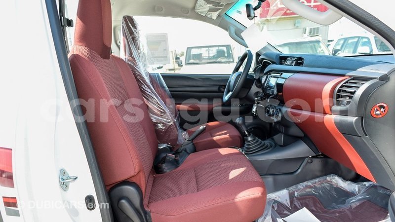 Big with watermark toyota hilux burkina faso import dubai 5292