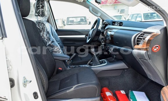 Buy Import Toyota Hilux White Car in Import - Dubai in Burkina Faso Buy Import Toyota Hilux White Car in Import - Dubai in Burkina Faso