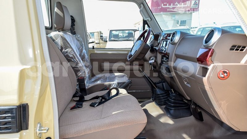 Big with watermark toyota land cruiser burkina faso import dubai 5294