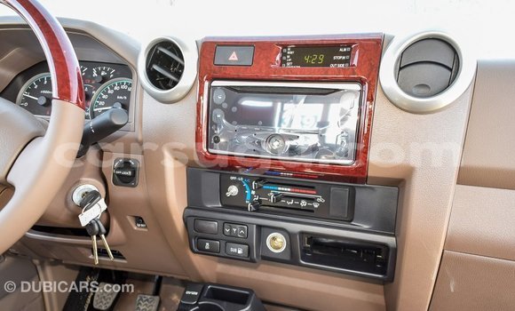 Buy Import Toyota Land Cruiser Beige Car in Import - Dubai in Burkina Faso Buy Import Toyota Land Cruiser Beige Car in Import - Dubai in Burkina Faso