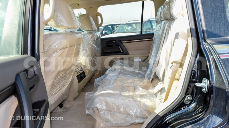 Big with watermark toyota land cruiser burkina faso import dubai 5296