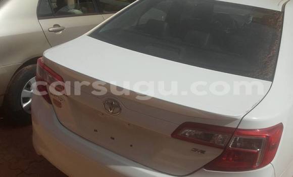 Acheter Neuf Voiture Toyota Camry Noir à Ouagadougou, Burkina-Faso Acheter Neuf Voiture Toyota Camry Noir à Ouagadougou, Burkina-Faso