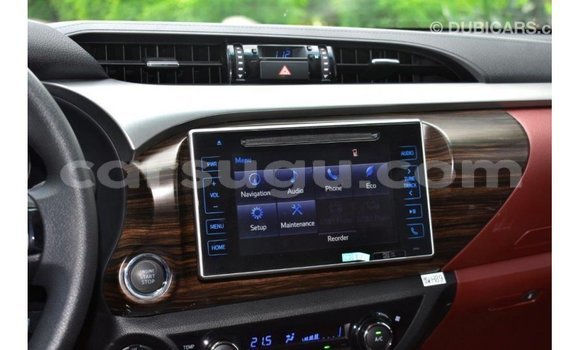 Sayi Imported Toyota Hilux Black Mota in Import - Dubai a Burkina Faso Sayi Imported Toyota Hilux Black Mota in Import - Dubai a Burkina Faso