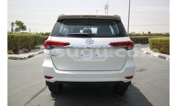 Buy Import Toyota Fortuner White Car in Import - Dubai in Burkina Faso Buy Import Toyota Fortuner White Car in Import - Dubai in Burkina Faso
