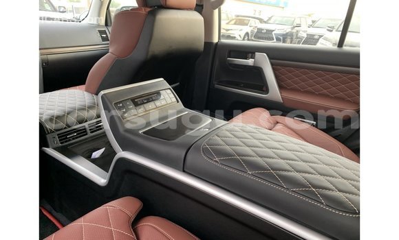 Buy Import Toyota Land Cruiser Black Car in Import - Dubai in Burkina Faso Buy Import Toyota Land Cruiser Black Car in Import - Dubai in Burkina Faso