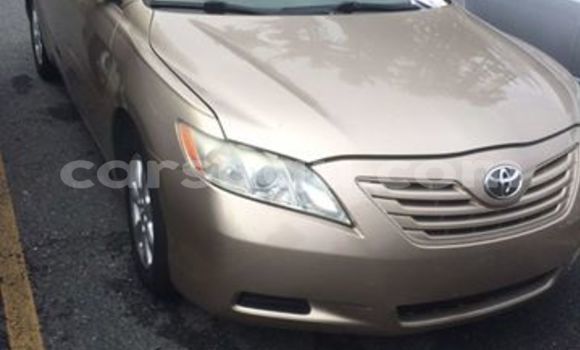 Acheter Neuf Voiture Toyota Camry Marron à Ouagadougou, Burkina-Faso Acheter Neuf Voiture Toyota Camry Marron à Ouagadougou, Burkina-Faso