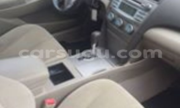 Acheter Neuf Voiture Toyota Camry Marron à Ouagadougou, Burkina-Faso Acheter Neuf Voiture Toyota Camry Marron à Ouagadougou, Burkina-Faso