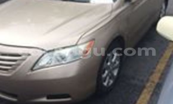 Acheter Neuf Voiture Toyota Camry Marron à Ouagadougou, Burkina-Faso Acheter Neuf Voiture Toyota Camry Marron à Ouagadougou, Burkina-Faso