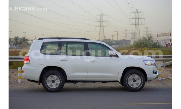 Buy Import Toyota Land Cruiser White Car in Import - Dubai in Burkina Faso Buy Import Toyota Land Cruiser White Car in Import - Dubai in Burkina Faso