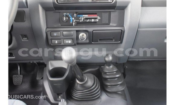 Buy Import Toyota Land Cruiser White Car in Import - Dubai in Burkina Faso Buy Import Toyota Land Cruiser White Car in Import - Dubai in Burkina Faso