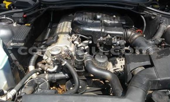 Acheter Neuf Voiture BMW 3–Series Noir à Ouagadougou, Burkina-Faso Acheter Neuf Voiture BMW 3–Series Noir à Ouagadougou, Burkina-Faso