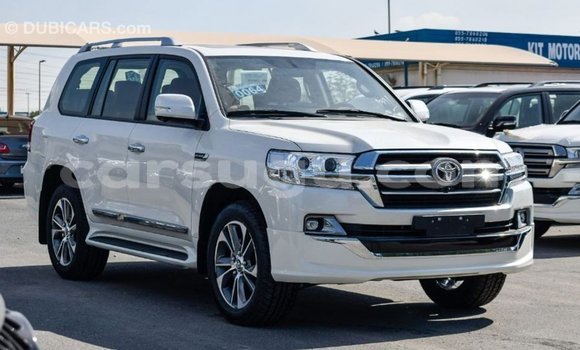 Buy Import Toyota Land Cruiser White Car in Import - Dubai in Burkina Faso Buy Import Toyota Land Cruiser White Car in Import - Dubai in Burkina Faso