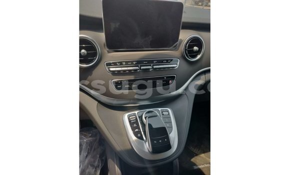 Buy Import Mercedes-Benz 250 Black Car in Import - Dubai in Burkina Faso Buy Import Mercedes-Benz 250 Black Car in Import - Dubai in Burkina Faso