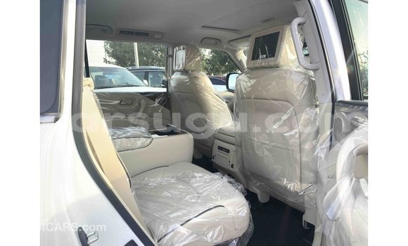 Acheter Import Voiture Infiniti Q Blanc à Import - Dubai, Burkina-Faso Acheter Import Voiture Infiniti Q Blanc à Import - Dubai, Burkina-Faso