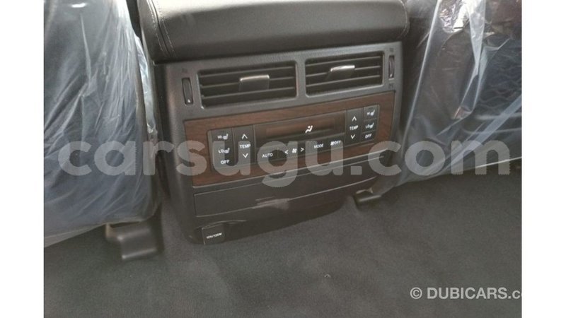 Big with watermark toyota land cruiser burkina faso import dubai 5364