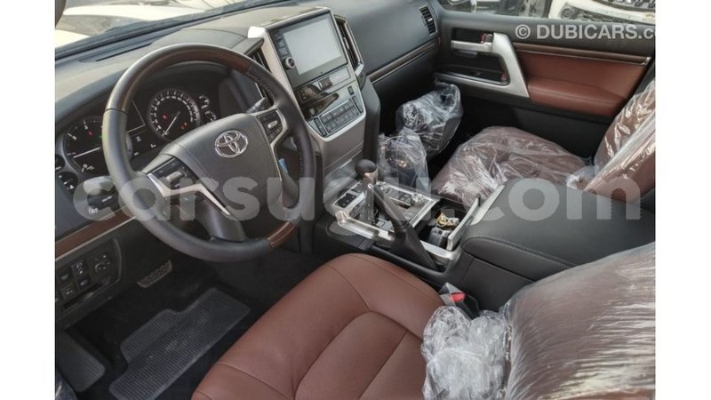 Big with watermark toyota land cruiser burkina faso import dubai 5364
