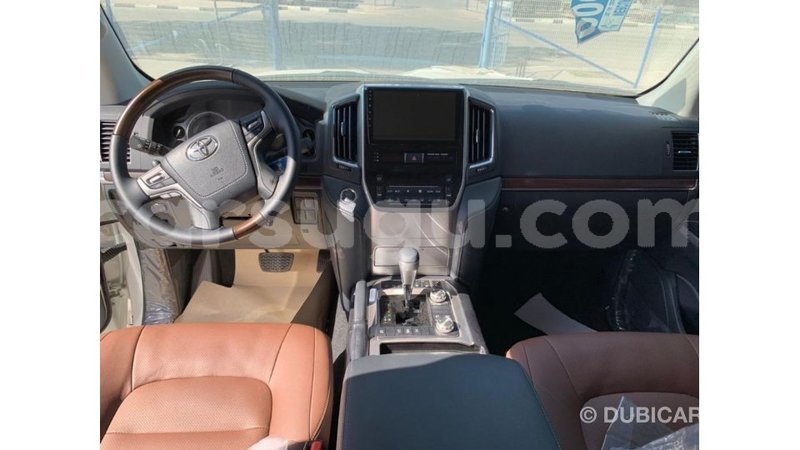 Big with watermark toyota land cruiser burkina faso import dubai 5364