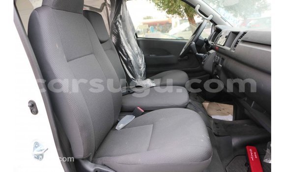 Buy Import Toyota Hiace White Car in Import - Dubai in Burkina Faso Buy Import Toyota Hiace White Car in Import - Dubai in Burkina Faso