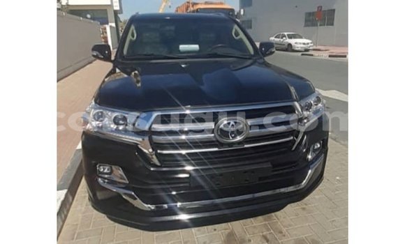 Sayi Imported Toyota Land Cruiser Black Mota in Import - Dubai a Burkina Faso Sayi Imported Toyota Land Cruiser Black Mota in Import - Dubai a Burkina Faso