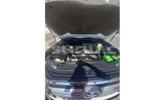 Sayi Imported Toyota Land Cruiser Black Mota in Import - Dubai a Burkina Faso Sayi Imported Toyota Land Cruiser Black Mota in Import - Dubai a Burkina Faso