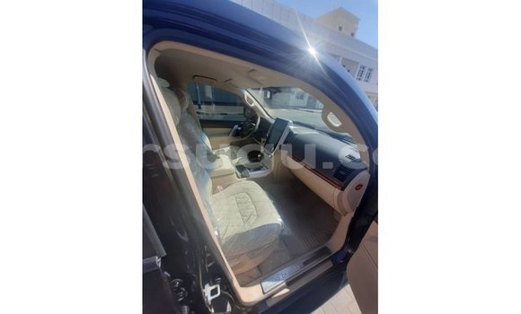 Sayi Imported Toyota Land Cruiser Black Mota in Import - Dubai a Burkina Faso Sayi Imported Toyota Land Cruiser Black Mota in Import - Dubai a Burkina Faso