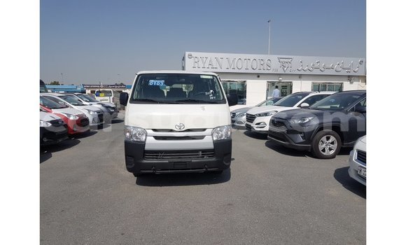 Acheter Import Utilitaire Toyota DA Blanc à Import - Dubai, Burkina-Faso